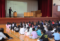 全校朝会