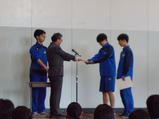 春季大会男子ダブルス第3位の表彰