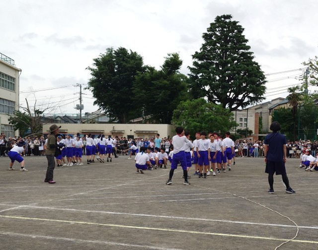 2年学年種目「縄戦」
