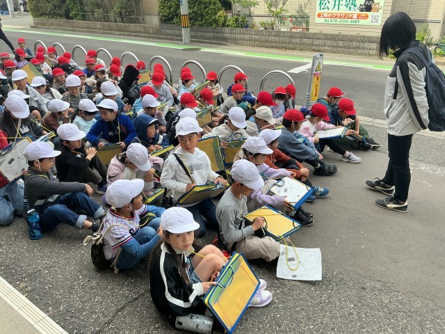 町探検出発！