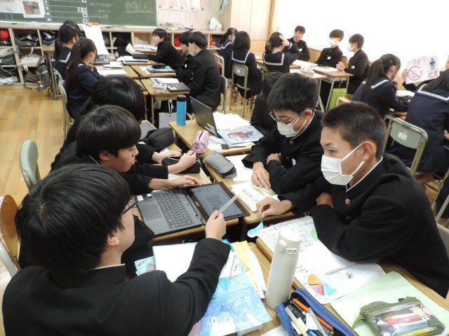 班内発表の様子