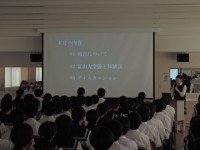 高校生たちの講演