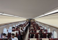 晴天の高岡を出発し東京に向かっています。1日目は防災と日本の科学について学んで来ます。