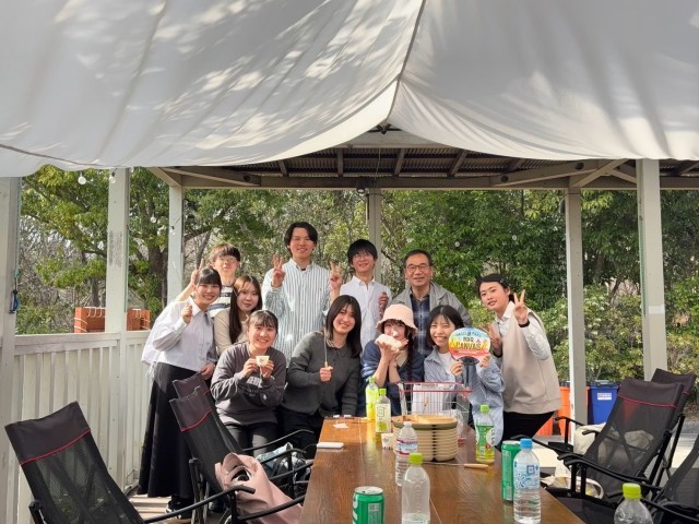 玉置ゼミの仲間との写真