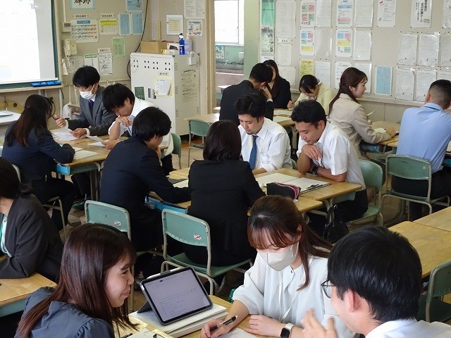 研究協議会の様子