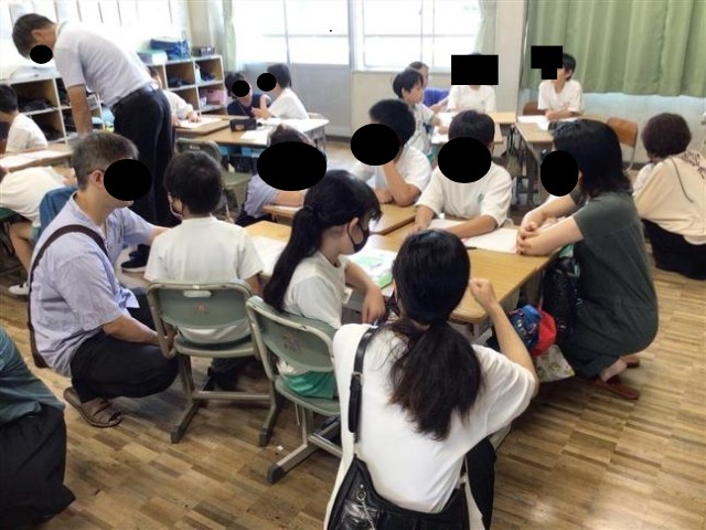 「大人と一緒に考える」