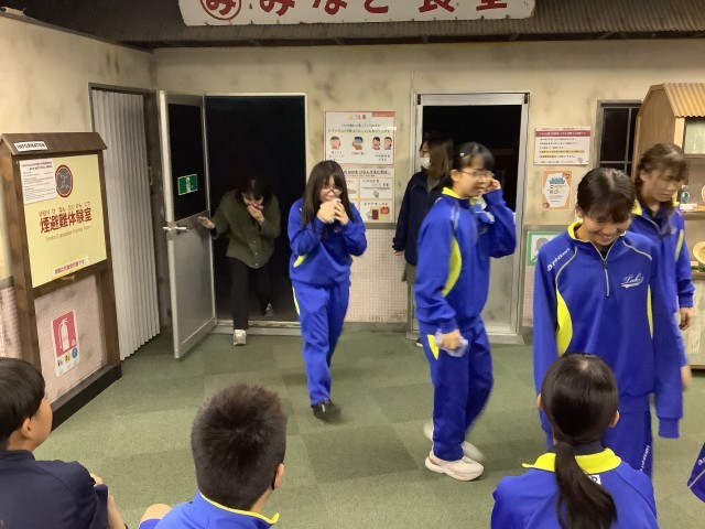 鼻口をハンカチで覆っていても、煙は吸ってしまうものだと実感