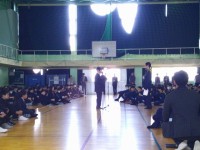 対面式の様子①（新入生代表挨拶）